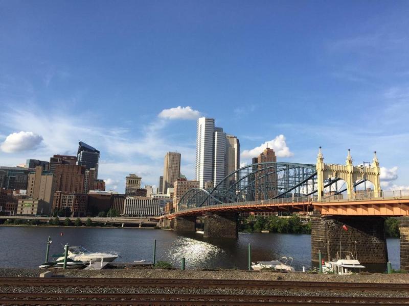 Springhill Suites Pittsburgh Southside Works Exterior foto